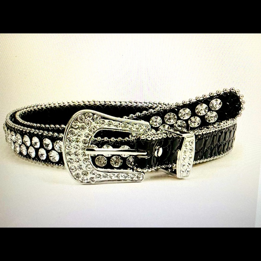 NWT Rhinestone Studded Belt
